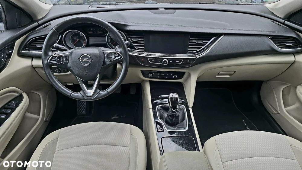 Opel Insignia 1.5 Direct InjectionTurbo Business Innovation - 25