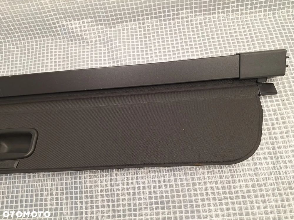 roleta bagaznika ford kuga 1 mk1 2008-2013 orginal demontaz - 3