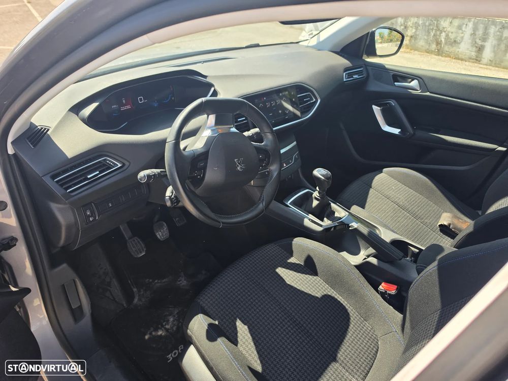 Peugeot 308 SW 1.5 BlueHDi Style - 13