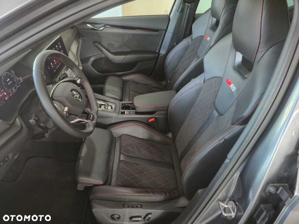 Skoda Octavia 2.0 TSI RS DSG - 16