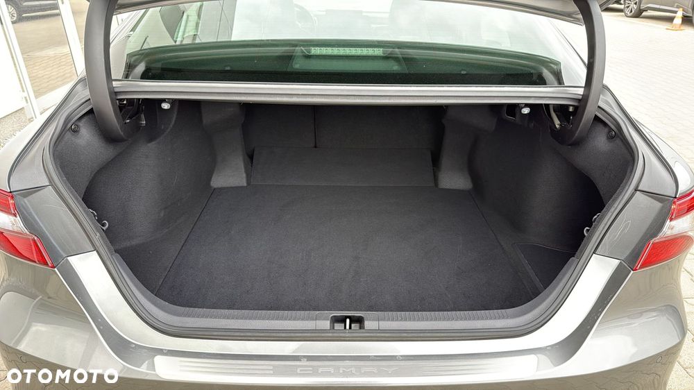 Toyota Camry 2.5 Hybrid Prestige CVT - 12