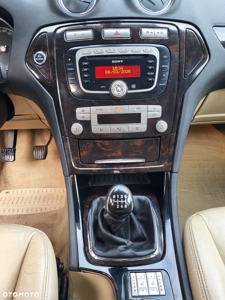 Ford Mondeo 2.0 TDCi Black Magic - 20