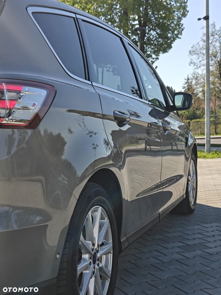 Ford S-Max 2.0 TDCi Titanium PowerShift - 18