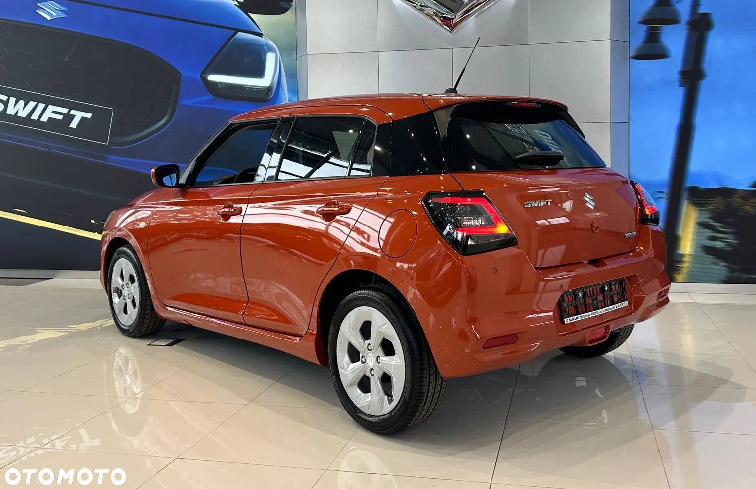 Suzuki Swift - 4