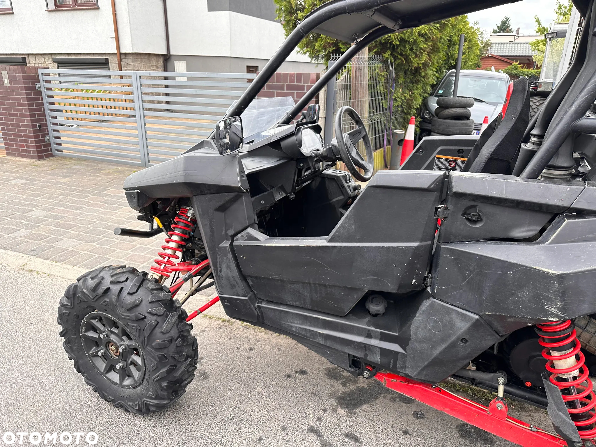 Polaris RZR - 13
