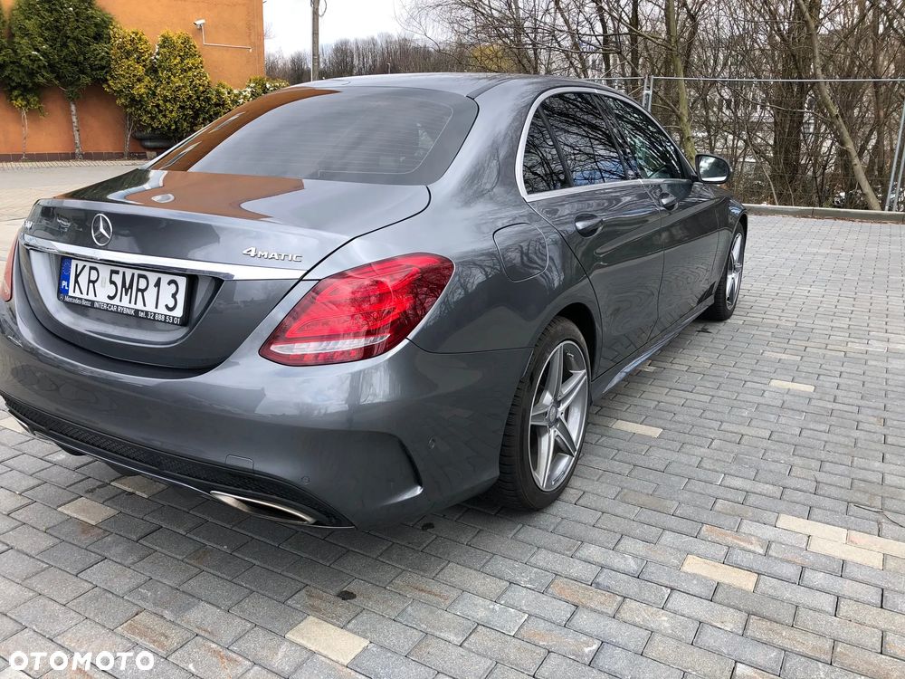 Mercedes-Benz Klasa C 200 4-Matic 9G-TRONIC - 6