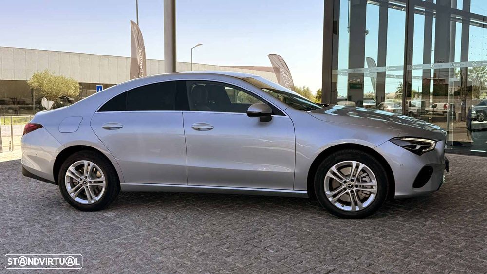 Mercedes-Benz CLA 250 e 8G-DCT Progressive Line Advanced - 8