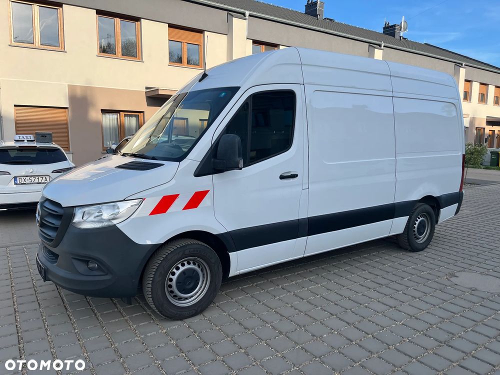 Mercedes-Benz SPRINTER - 1