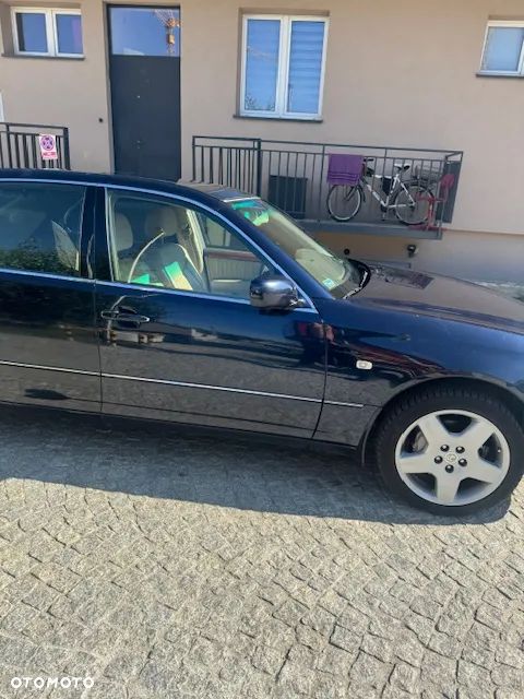 Lexus LS 430 Voyage - 10