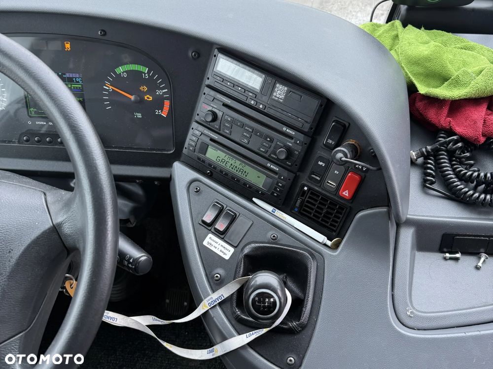 Mercedes-Benz Tourismo RHD 51+1+1 - 7