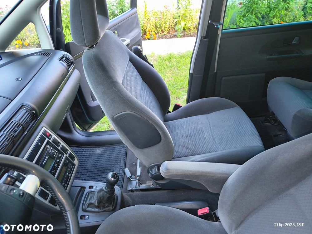 Ford Galaxy 1.9 TDI Ghia - 5