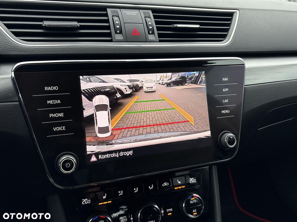 Skoda Superb 2.0 TDI SCR Style DSG - 22