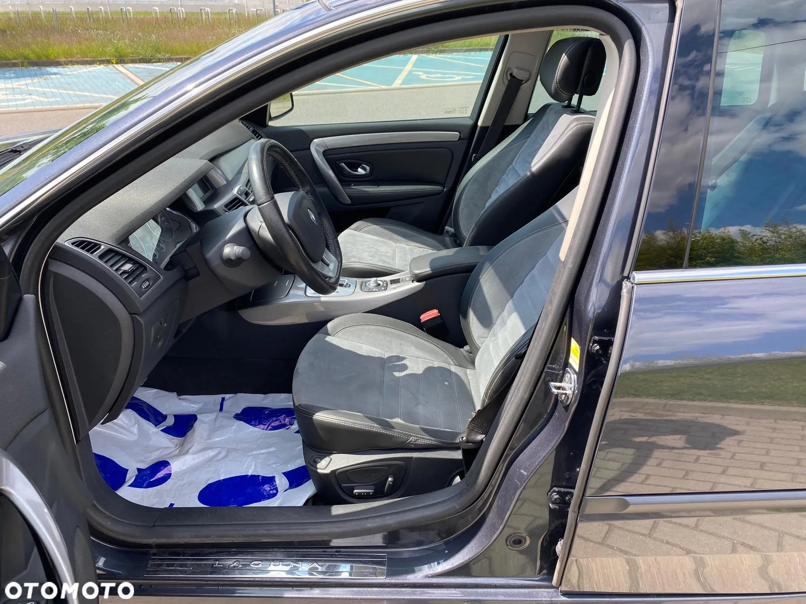 Renault Laguna Grandtour 2.0 16V Turbo Initiale - 15
