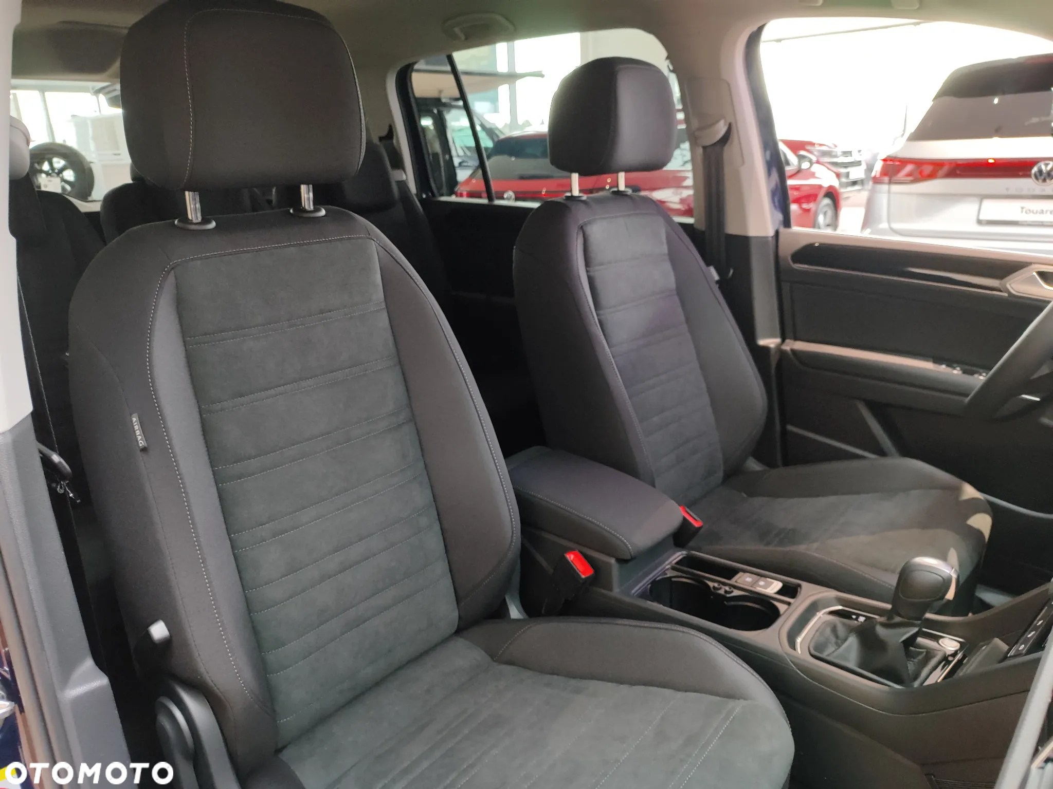 Volkswagen Touran 1.5 TSI EVO Highline DSG - 24