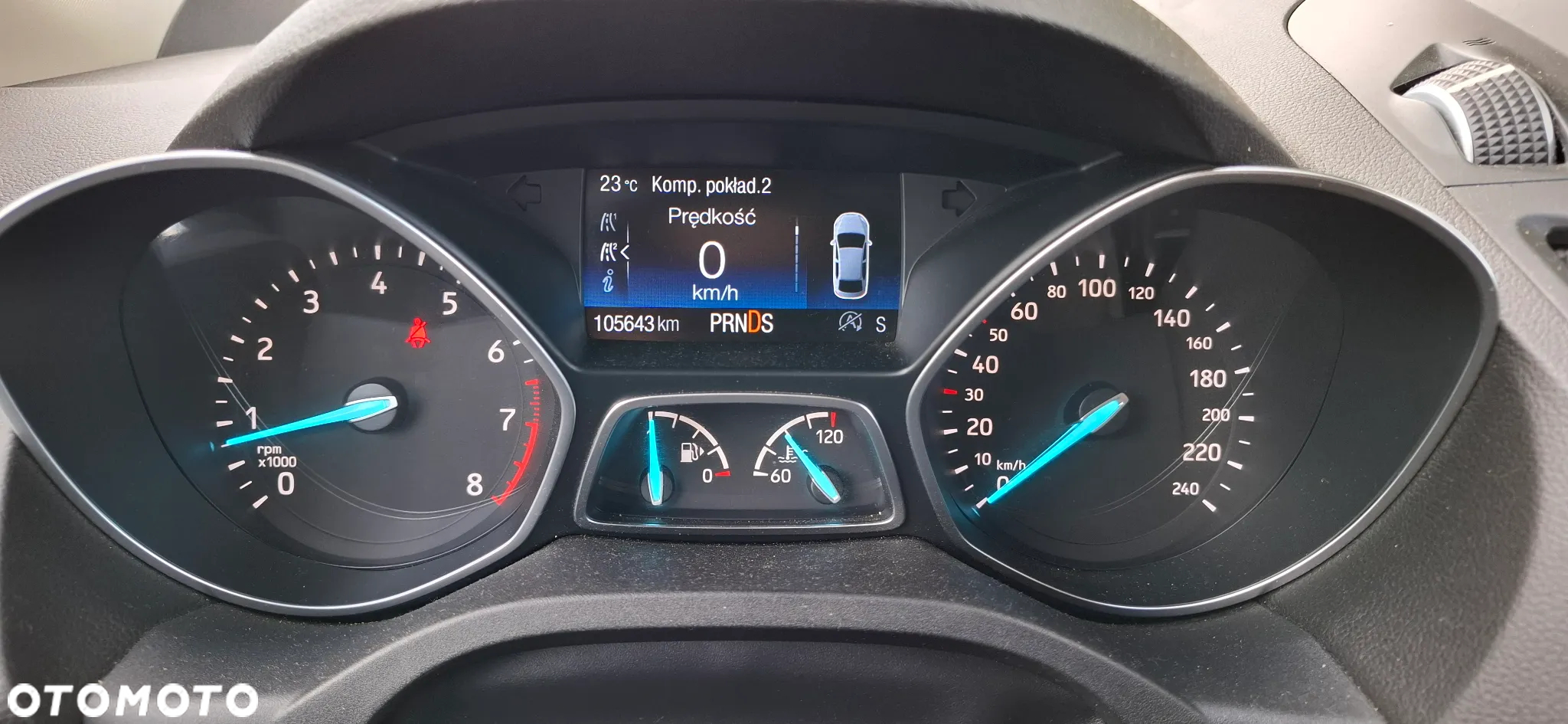 Ford Kuga - 17