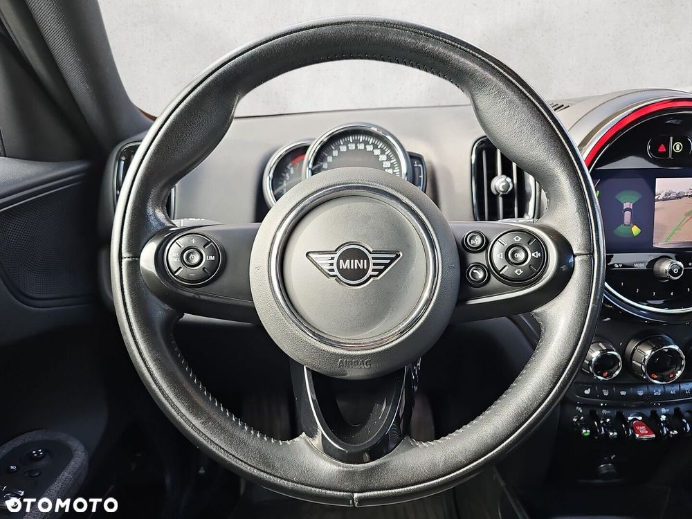 MINI Countryman Cooper Classic Trim - 19