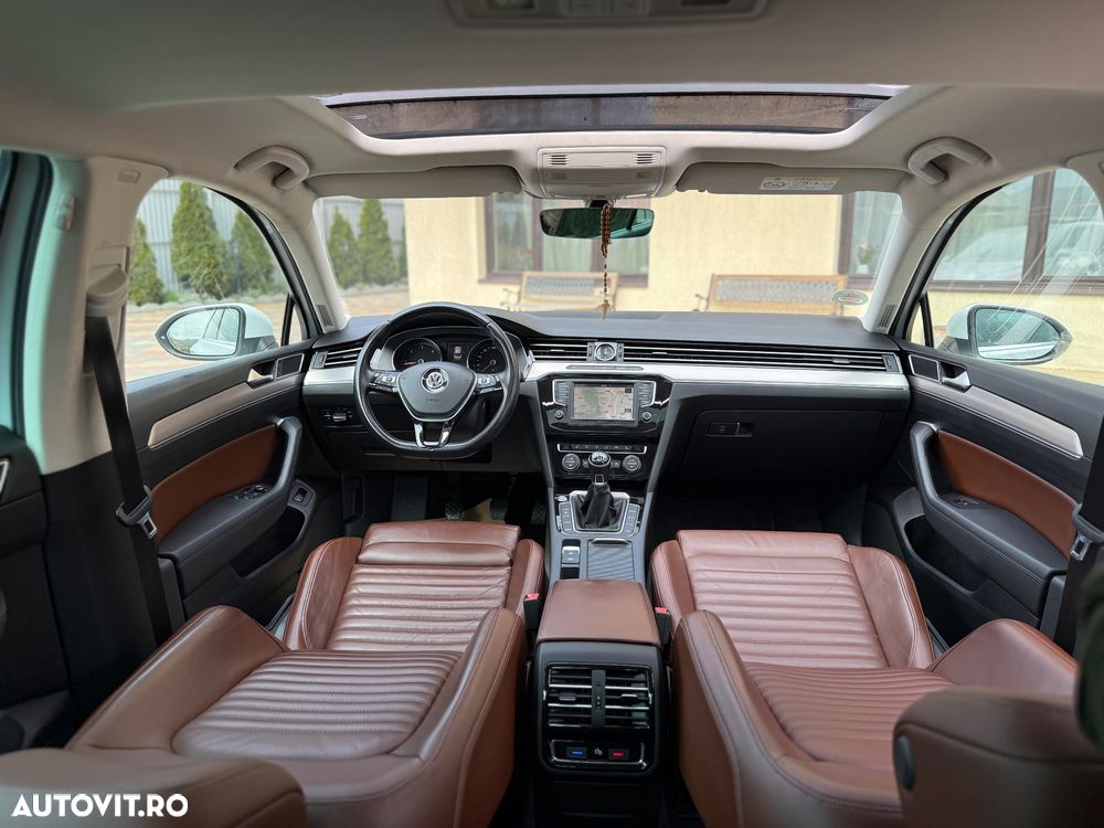 Volkswagen Passat 2.0 TDI (BlueMotion Technology) Highline - 9