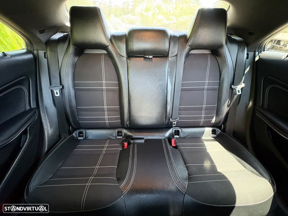 Mercedes-Benz CLA 200 - 29