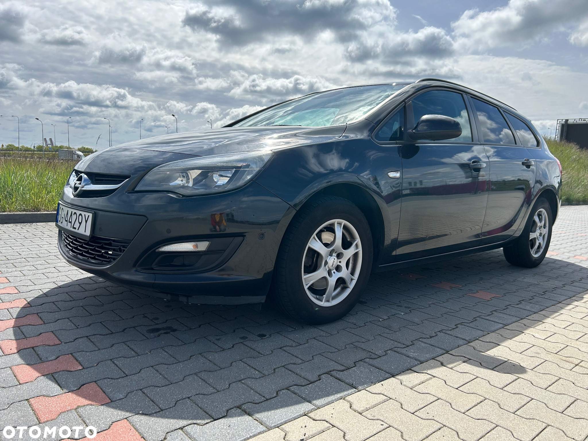 Opel Astra 1.6 CDTI DPF ecoFLEX Sports TourerStart/Stop Edition - 3