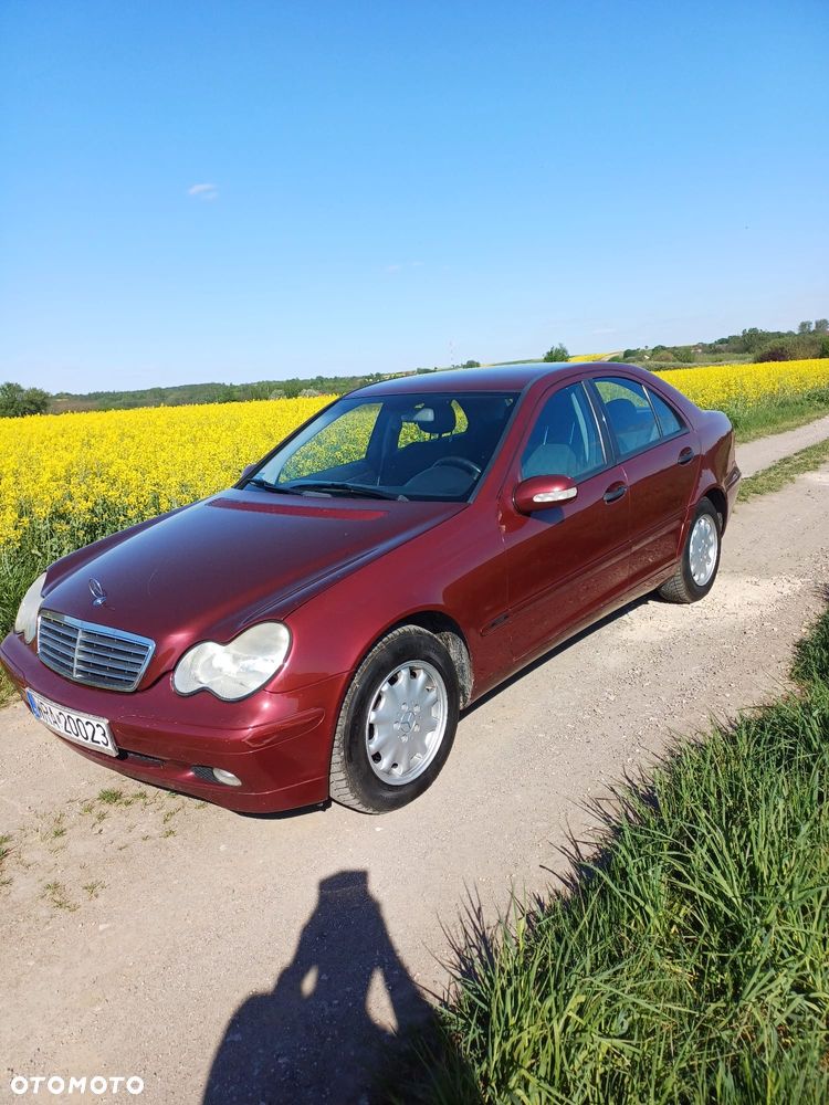 Mercedes-Benz Klasa C 180 T Classic - 3