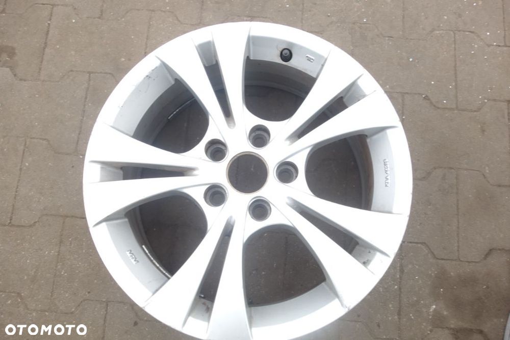 KOMPLET FELG ALUMINIOWYCH 15 - 6