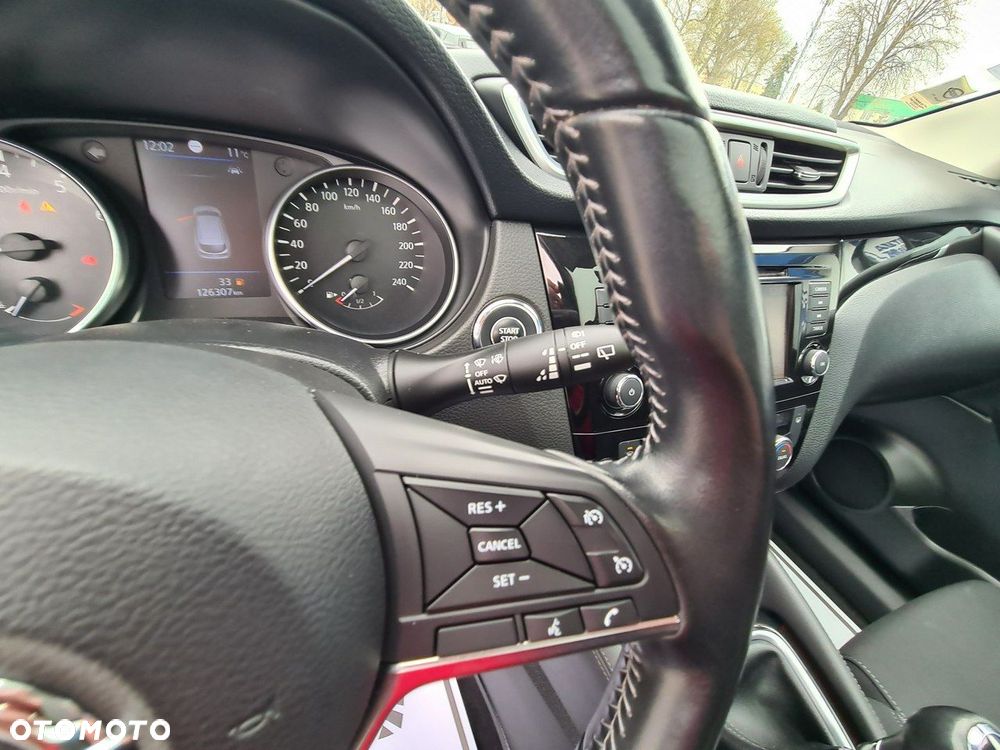 Nissan Qashqai 1.3 DIG-T Tekna - 20