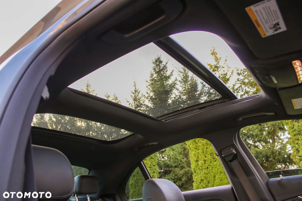 Mercedes-Benz Klasa E AMG 53 4Matic AMG Speedshift TCT-9G - 29