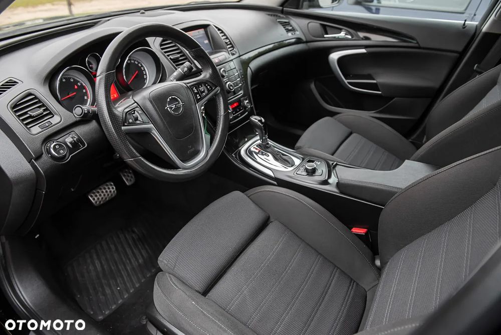 Opel Insignia 2.0 Turbo Sport - 16