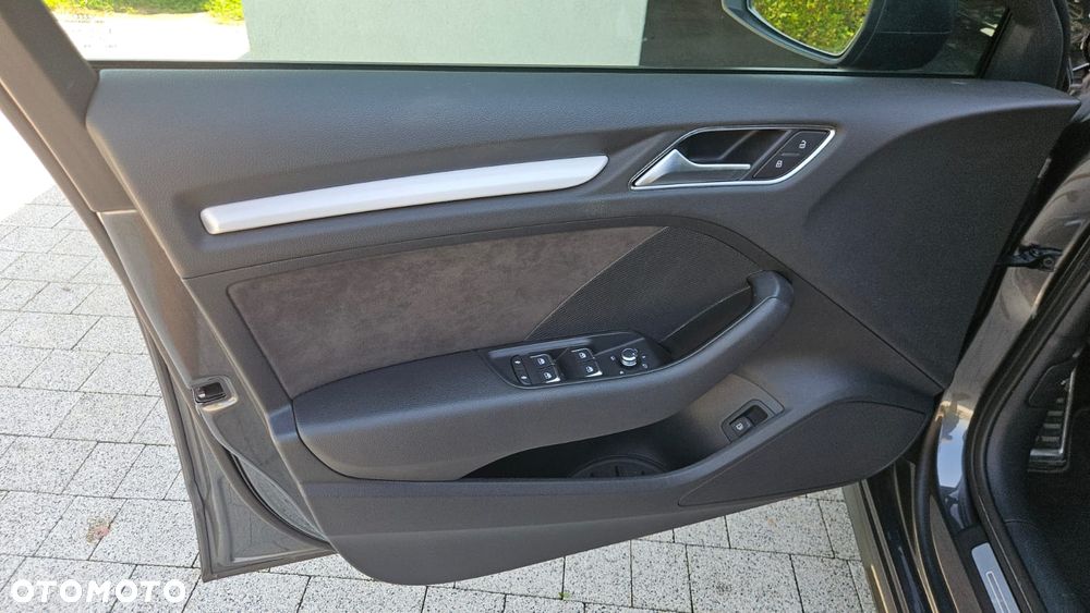 Audi A3 Sportback - 15