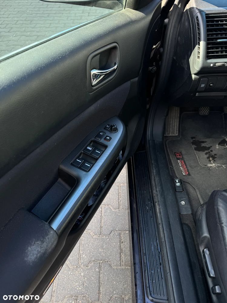 Honda Accord 2.0 Executive - 8