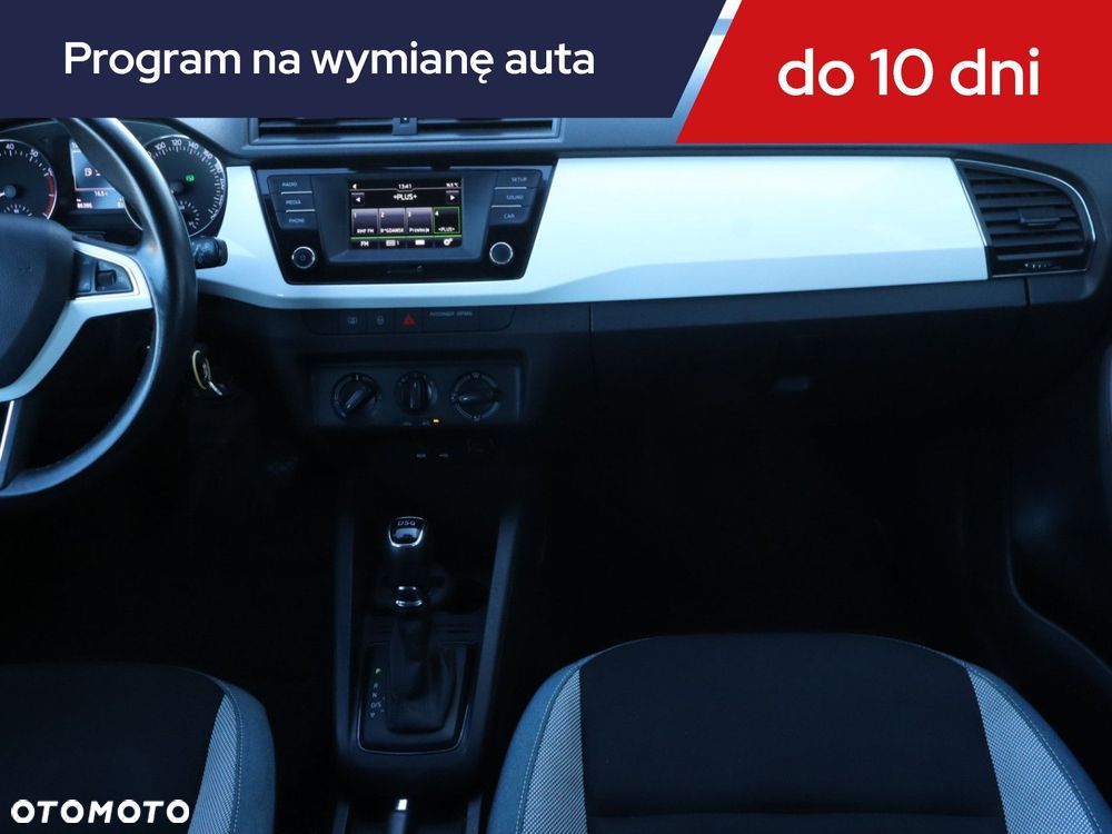 Skoda Fabia - 10