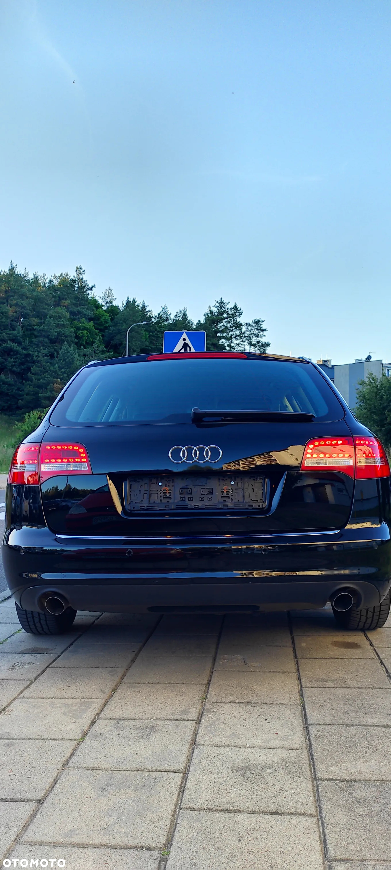Audi - 4