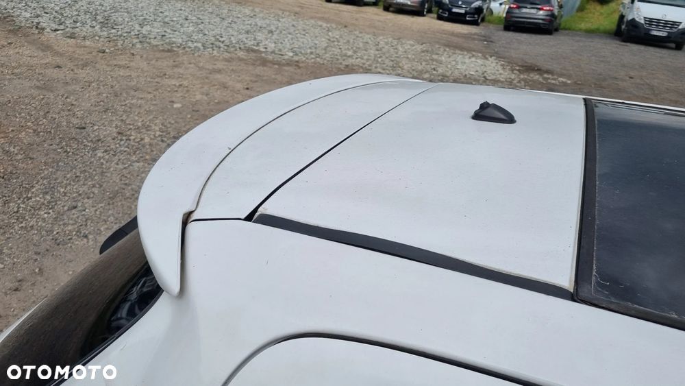 Toyota Yaris 1.5 VVT-i Comfort - 30
