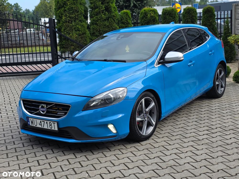 Volvo V40