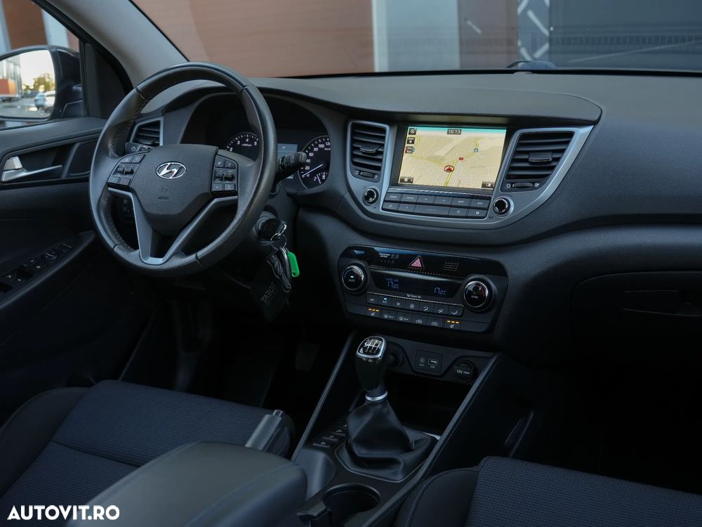 Hyundai Tucson 1.6 GDI 2WD 6MT ISG Style - 12