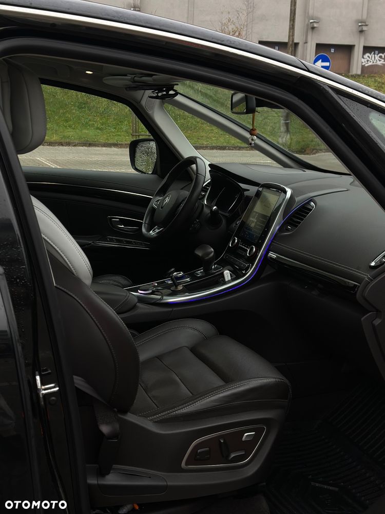 Renault Espace 1.6 dCi Energy Initiale Paris EDC - 12