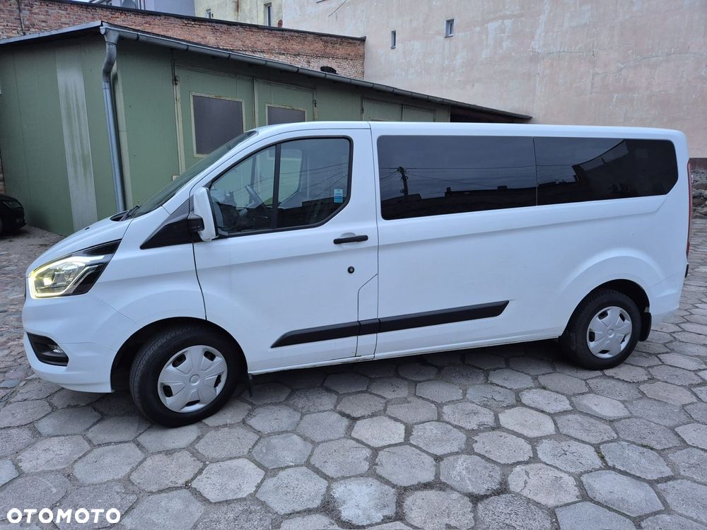 Ford Transit Custom 310 L2H1 Limited - 1