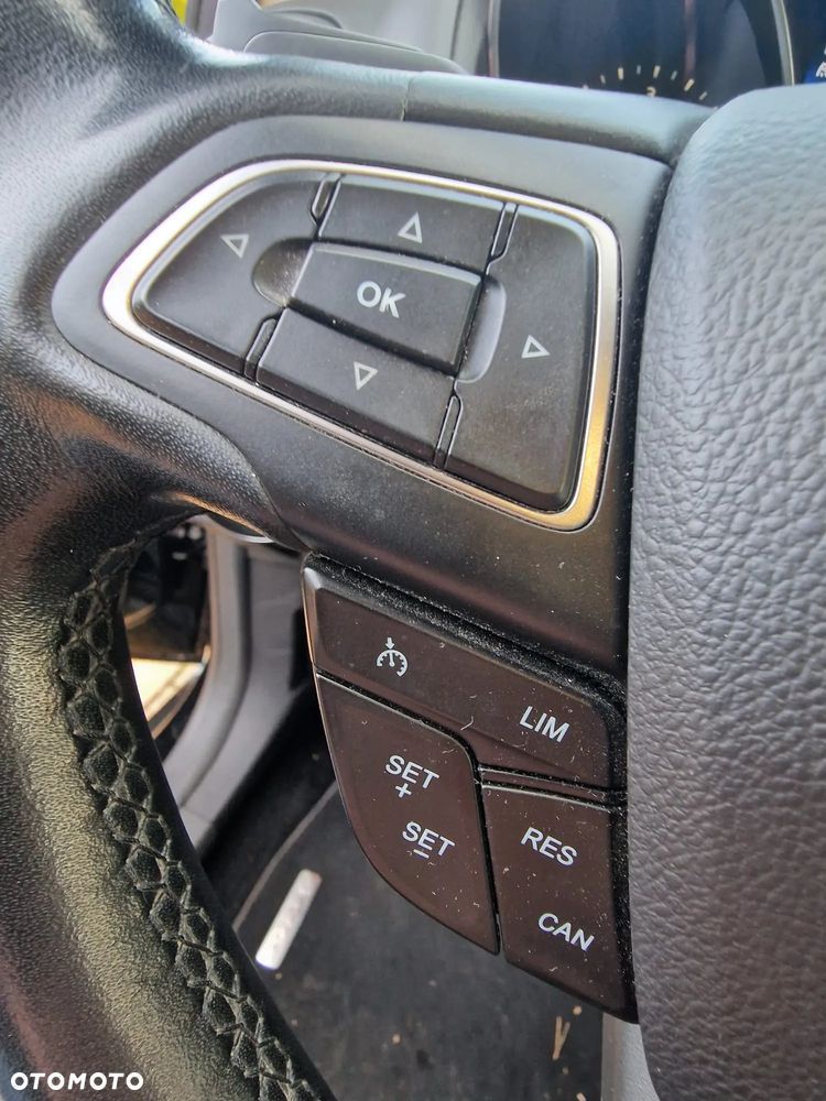 Ford Focus 2.0 TDCi Titanium ASS - 29