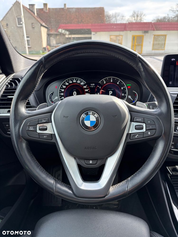 BMW X3 xDrive30i xLine - 23