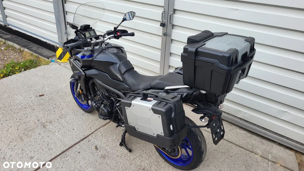 Yamaha MT - 8