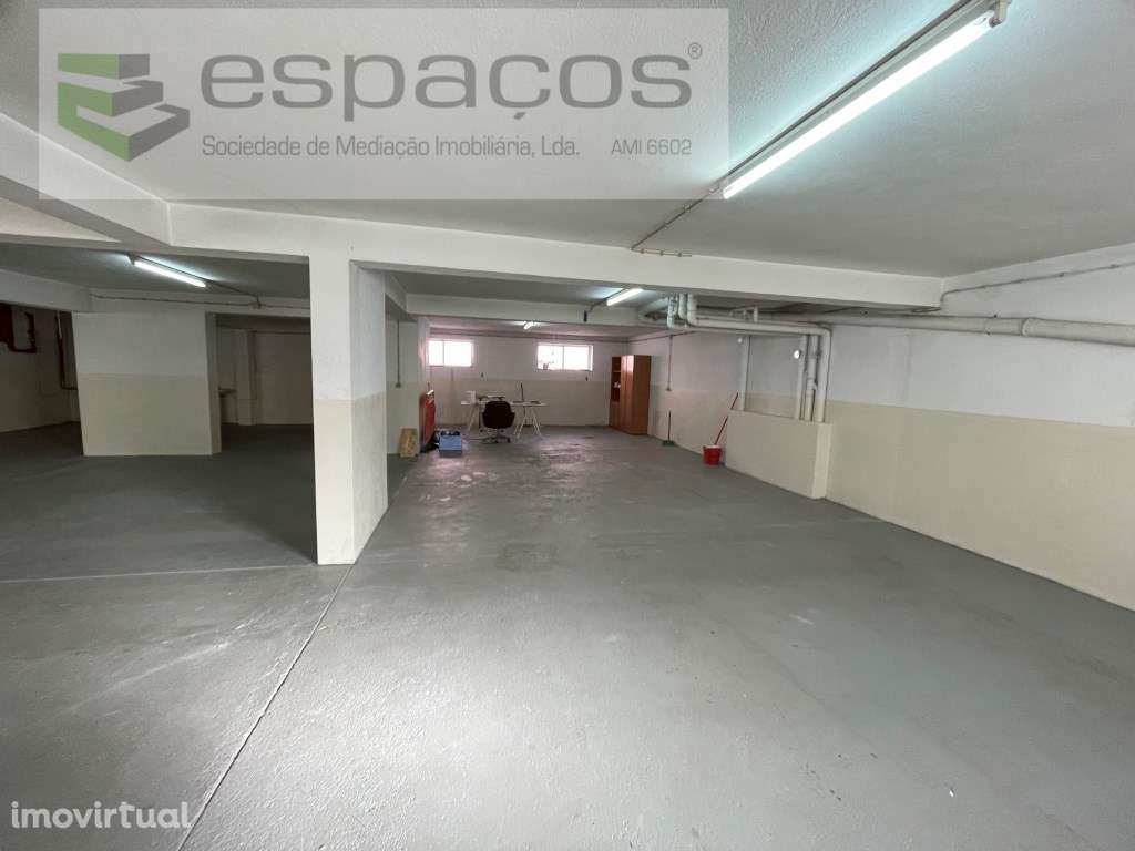 Garagem em Vale Fetal, Sobreda - Grande imagem: 2/16
