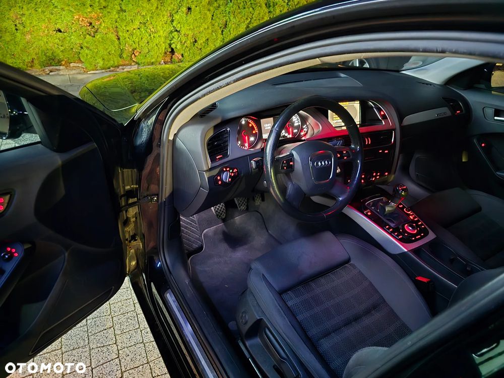 Audi A4 Avant 2.0 TDI DPF quattro S line Sportpaket (plus) - 3