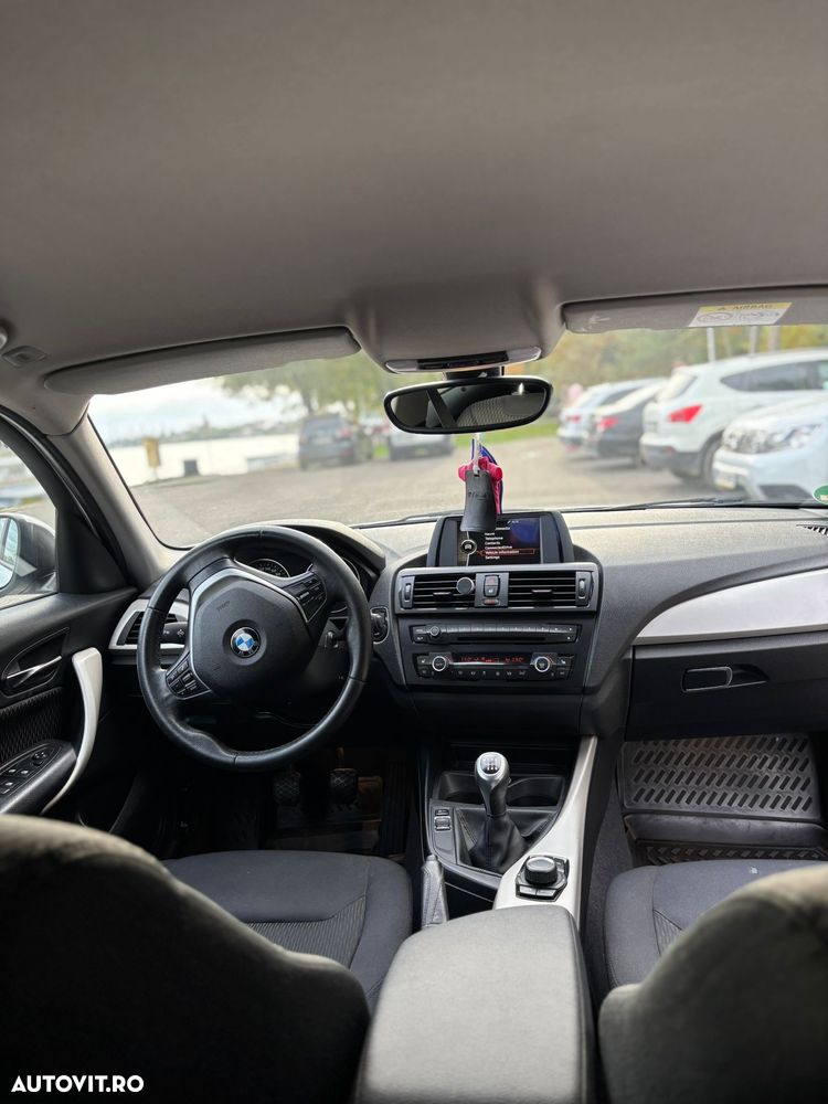 BMW Seria 1 - 15