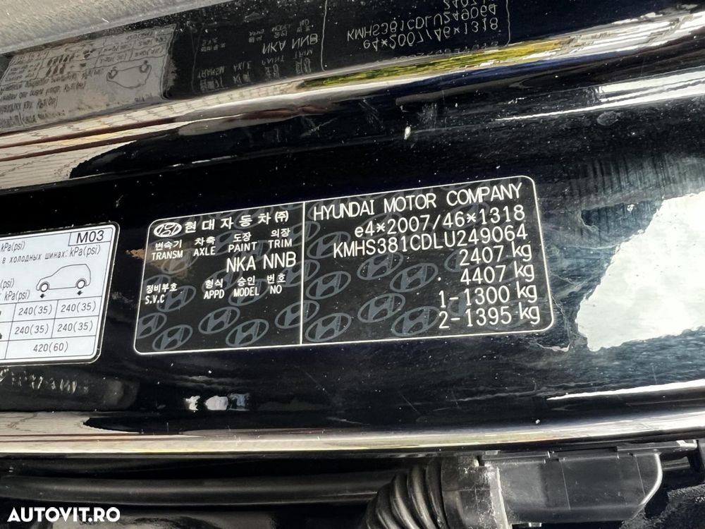 Hyundai Santa Fe 2.2 CRDi 4WD 8AT Luxury - 32