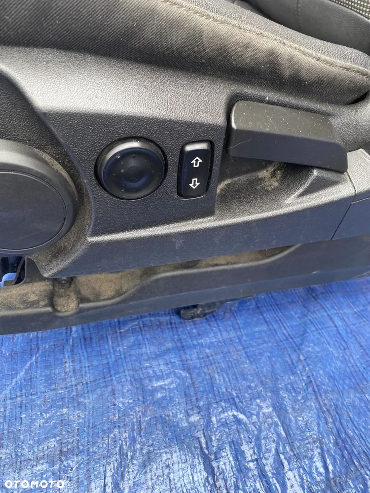 FOTEL FOTELE KANAPA BOCZKI PODŁOKIETNIK TUNEL WNĘTRZE KOMPLET PÓŁ SKÓRY OPEL INSIGNIA A SEDAN HATCHBACK KOMBI 2009-  EUROPA - 14