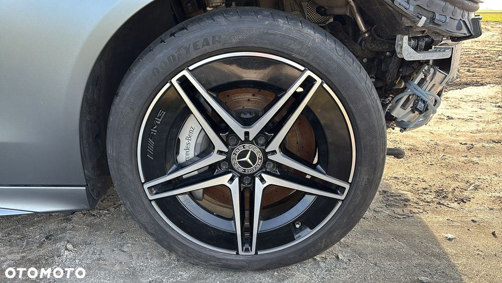 Mercedes-Benz Klasa C 300 e T 9G-TRONIC AMG Line Advanced - 36