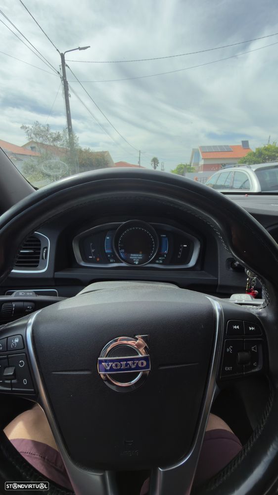 Volvo V60 - 13