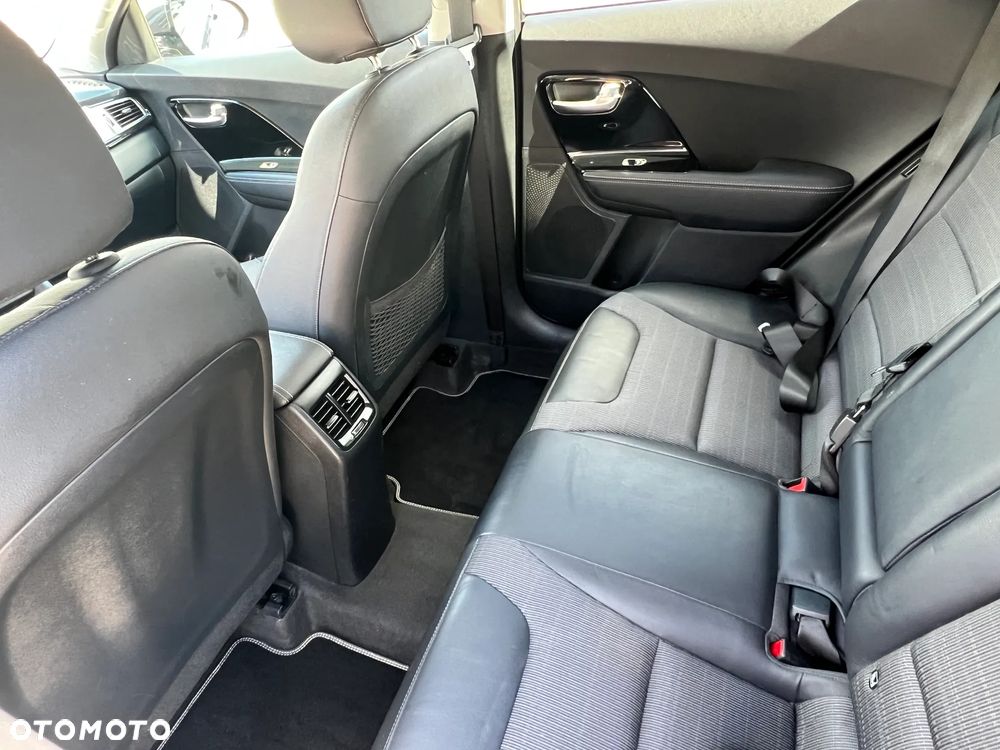 Kia Niro 1.6 GDI 2WD Vision - 16
