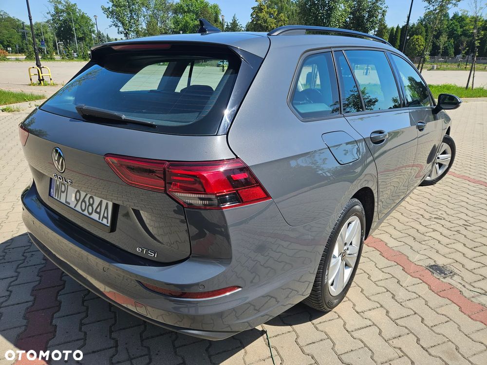 Volkswagen Golf - 6