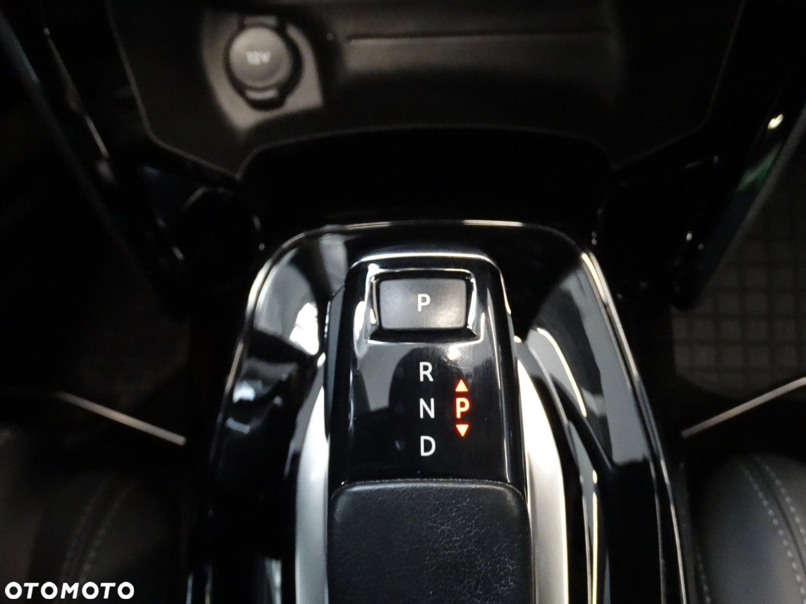 Peugeot 208 - 27